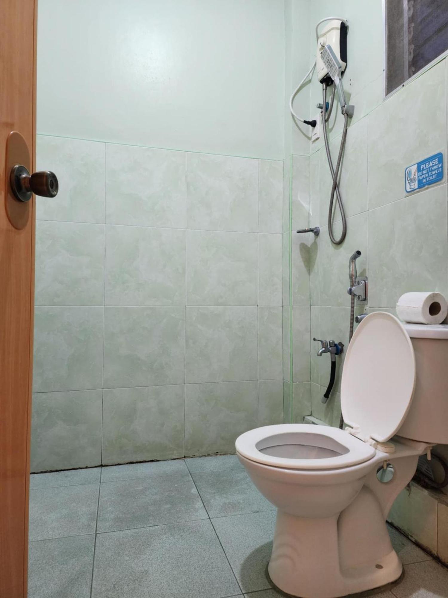 Susada'S Inn Ослоб Екстер'єр фото