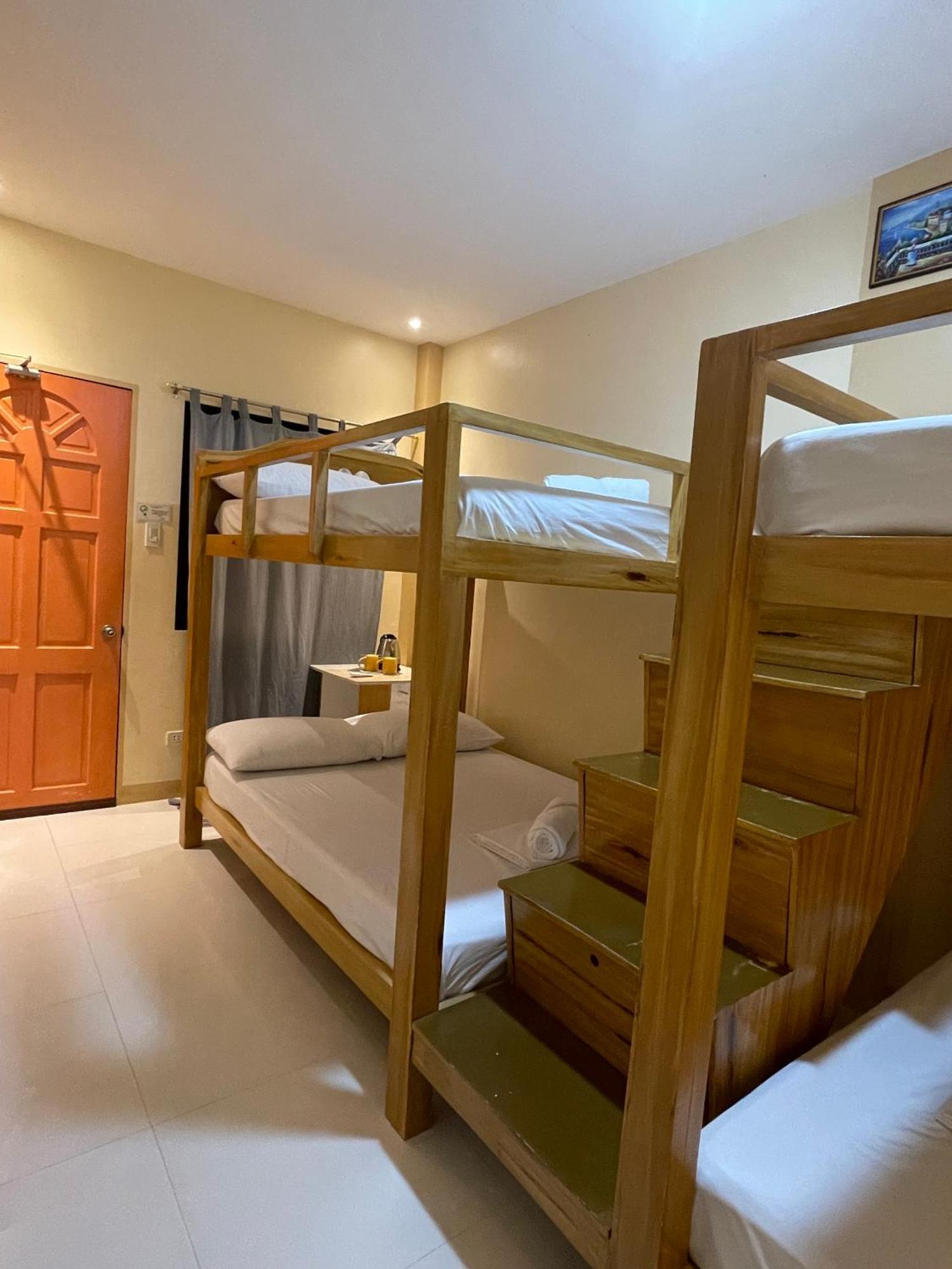 Susada'S Inn Ослоб Екстер'єр фото